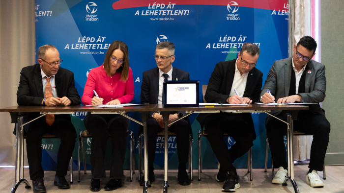 Magyarország lett a régiós központ triatlonban