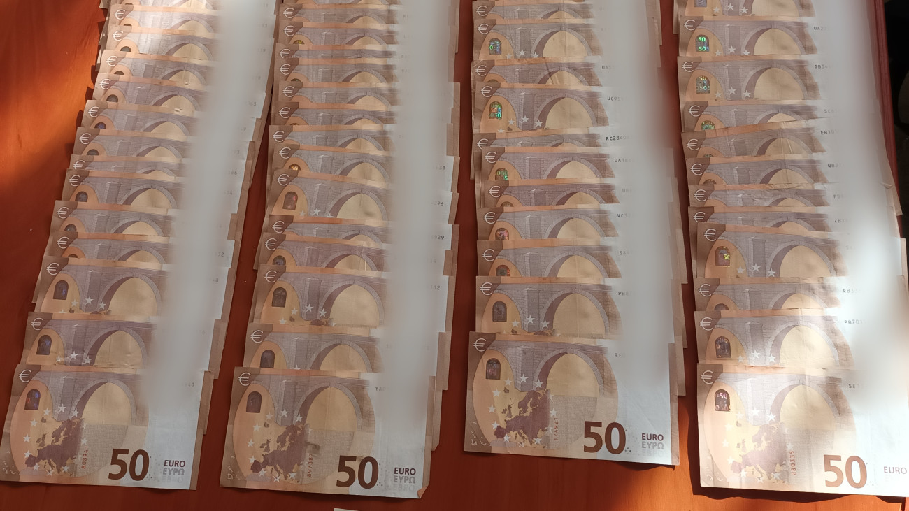 Az ártándi határrendészek vesztegetési ügyében már 59 gyanúsított van.