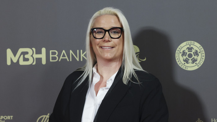 Risztov Éva: az úszás nem egy letölthető applikáció, hanem kemény munka és kitartás