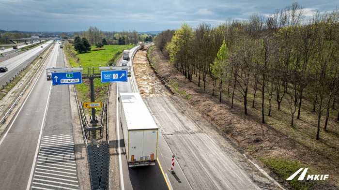 Kiderült, miért van most állandóan brutális dugó az M1–M0 csomópontban – nagy a baj