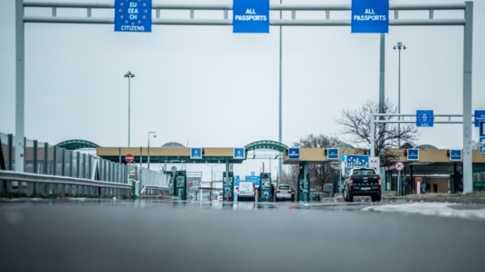 Újabb kemény korlátozás a déli határon a járvány miatt