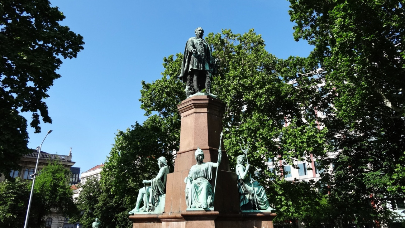Budapest, Széchenyi István szobra