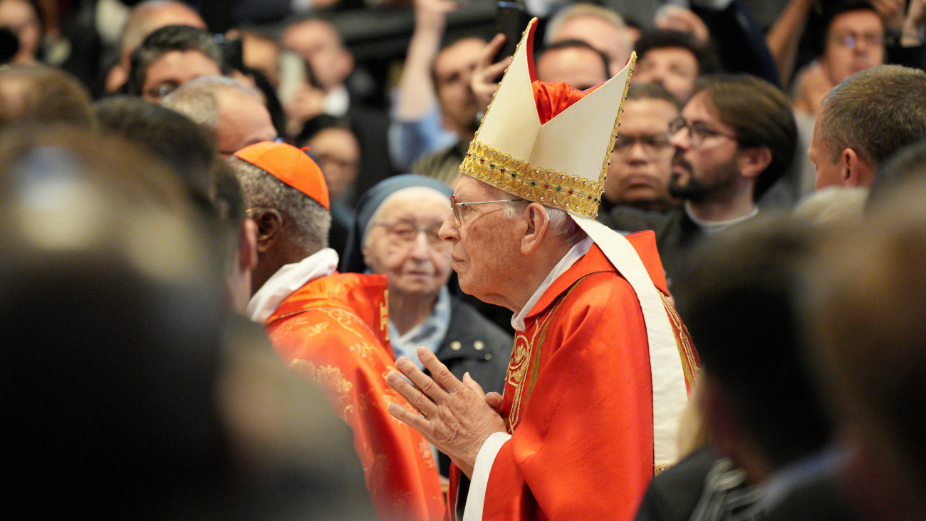 VATICAN CITY, VATICAN - MAY 7: Cardinale Giovanni Battista Re leads a mass for the election of the Roman Pontiff, prior to the start of the conclave, at St Peters Basilica on May 7, 2025 in Vatican City, Vatican. Cardinals of the Catholic Church have descended on Vatican City to commence the papal conclave, the secretive voting process held in the Sistine Chapel that requires a two-thirds majority to elect the new leader of the Catholic Church. The election follows the death of Pope Francis on April 21 at the age of 88. (Photo by Christopher Furlong/Getty Images)