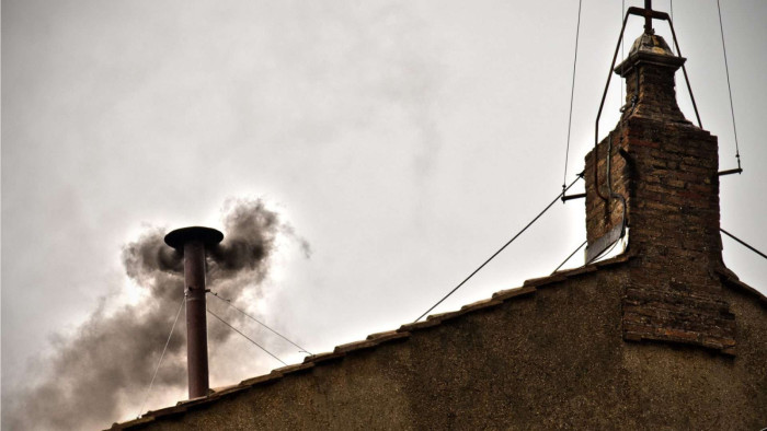 Fekete füst után - Hogyan tovább konklávé?