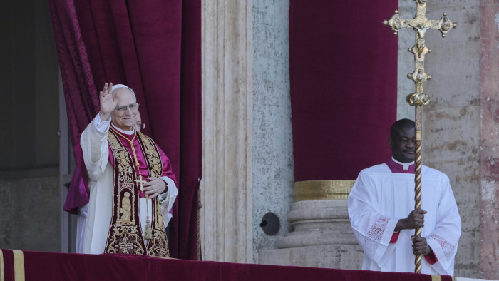 Mindjárt be is mutatja első nyilvános szentmiséjét az új pápa