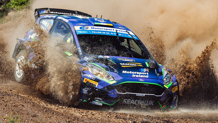 Nézőket sodort el két ütköző autó a Győr Rallyn