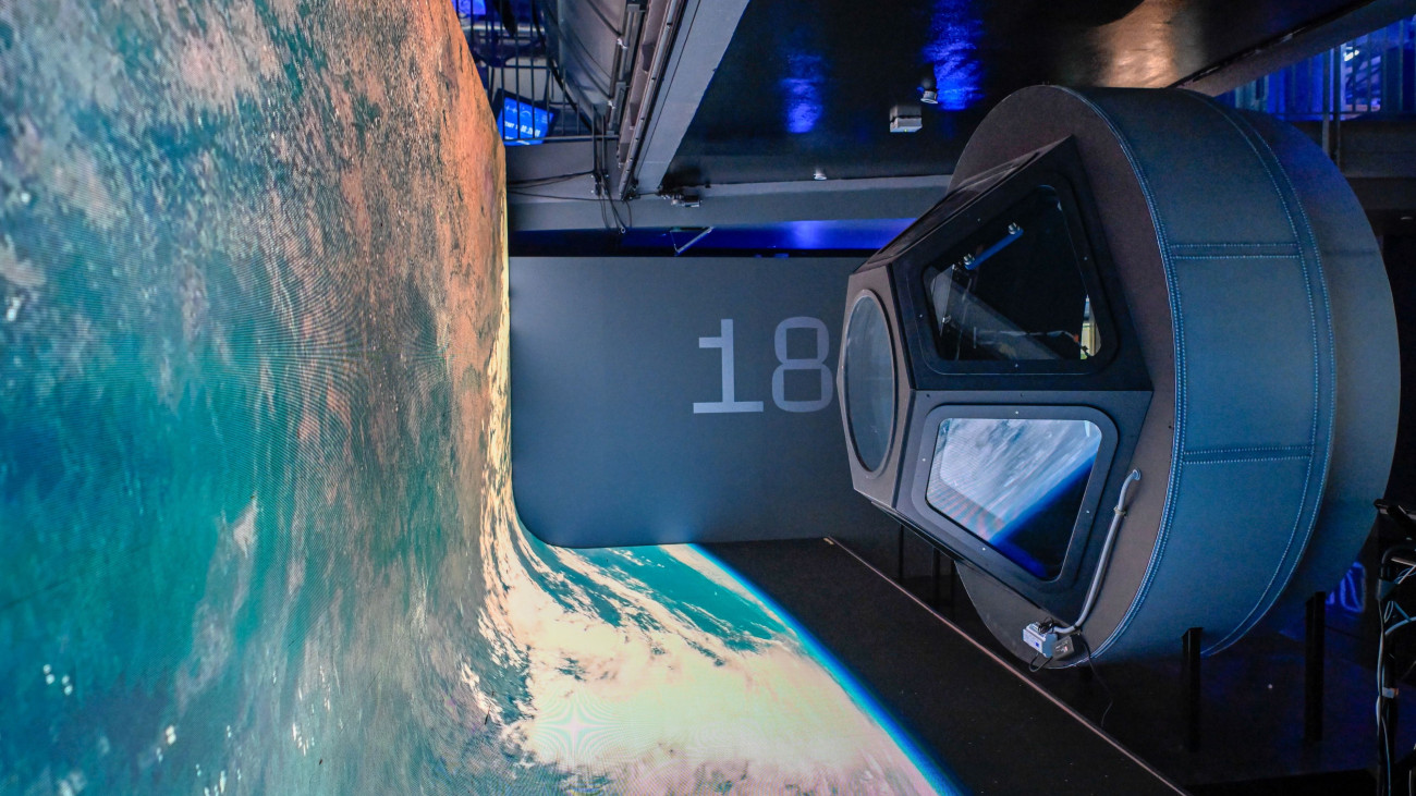 Budapest, 2025. május 12. A „HUNIVERZUM - Magyarok a világűrben” látogatóközpont a budapesti Millenárison a megnyitó napján, 2025. május 12-én. MTI/Máthé Zoltán