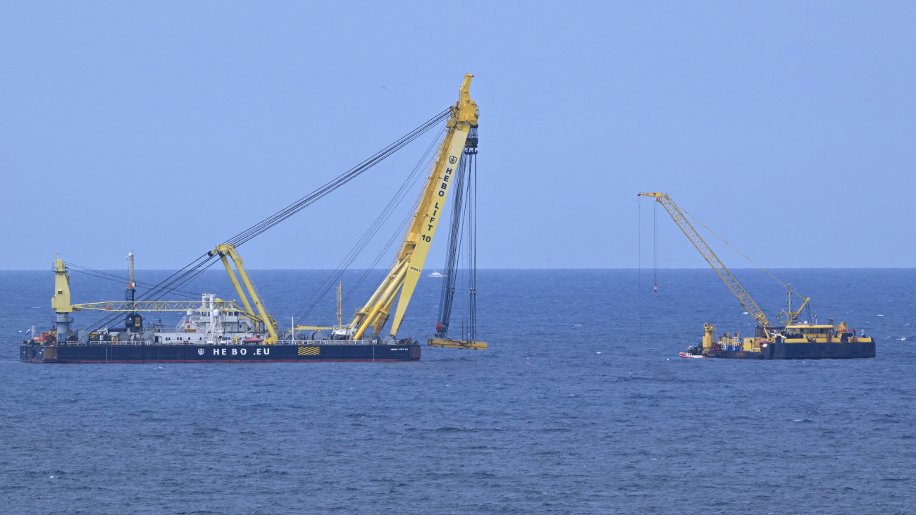 Bayesian recovery operations continue, in Porticello, Italy, on May 9, 2025. The Bayesian sinks in extreme weather off Porticello harbor in August 2024, causing the death of seven people, including British tech tycoon Mike Lynch. (Photo by Gabriele Maricchiolo/NurPhoto via Getty Images)