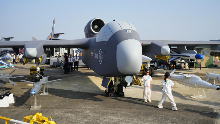 A légvédelem tehetetlen: félelmetes drónszörnyet fejlesztett Kína – videó