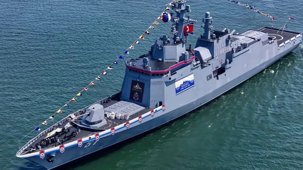 Észak-Korea új, 5000 tonnás rombolója.