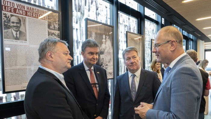 Habsburg Ottó Japánban