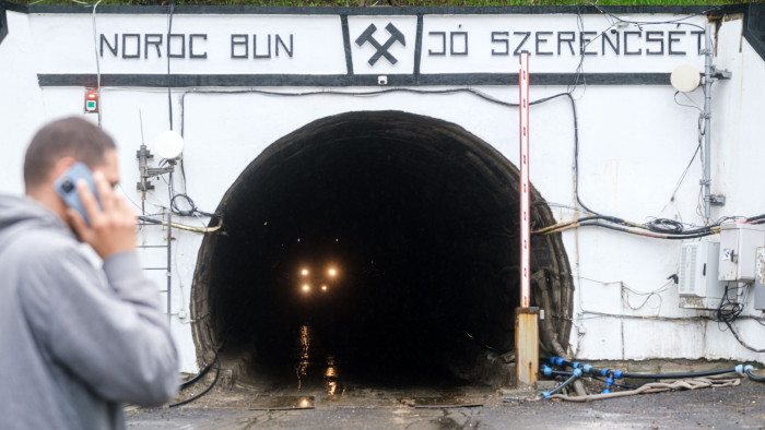 Orbán Viktor: megduplázzuk a segítséget