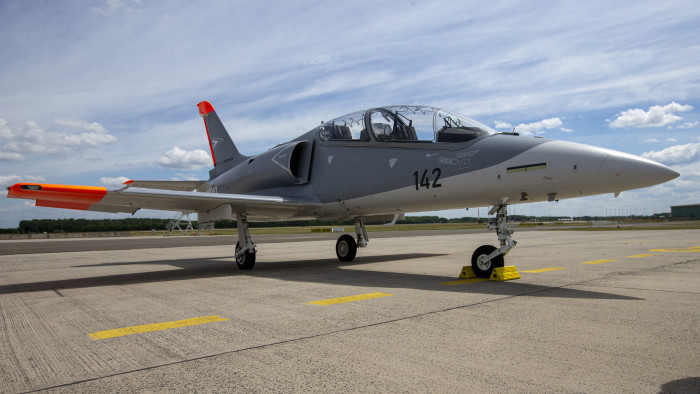 Újabb Skyfoxok érkeztek, csúcsgépekkel erősít a Magyar Honvédség