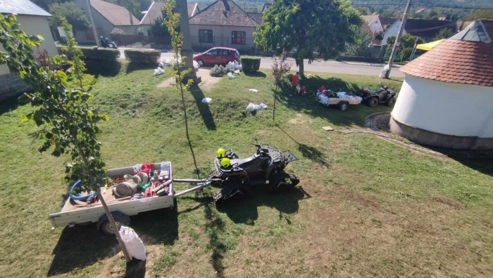 Erdélyben segít a magyar reformátusok mentőcsapata