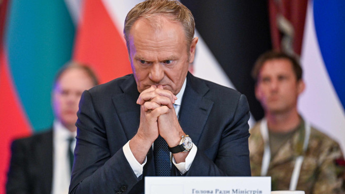 Megérkezett végre a letiltott pénz Brüsszelből, jachtokra és szaunákra költötték jó részét Lengyelországban