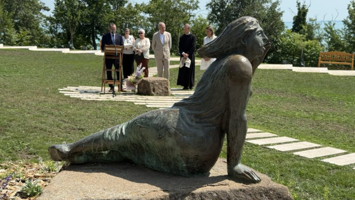 Átalakították és megáldották a Balaton egyik ékkövét – képeken a helyszín