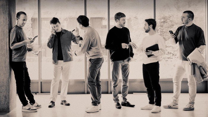 Jön a Kings Singers!