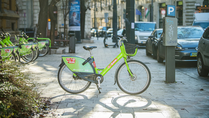 Kerékpárosok figyelem, fontos változást jelentett be a BKK