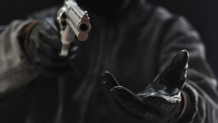 Majdnem bankrablás Solymáron