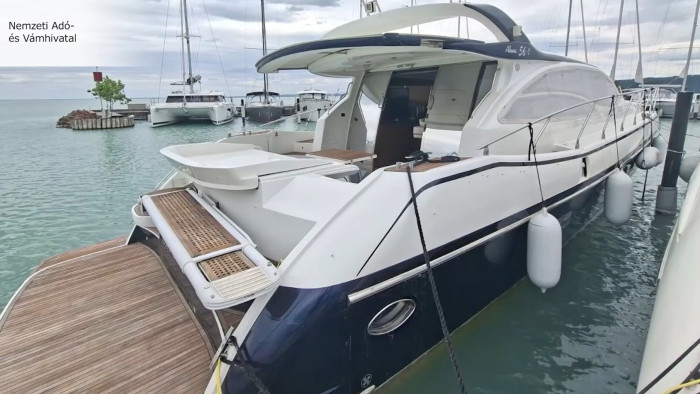 Annyi a jachtozásnak – elképesztő bizniszre csaptak le a hatóságok, 78 helyszínre vonultak ki