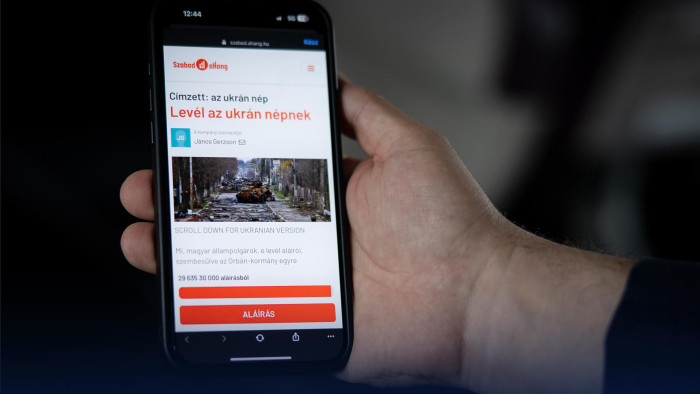 Orbán Viktor válaszolt egy kormányát kritizáló petícióra