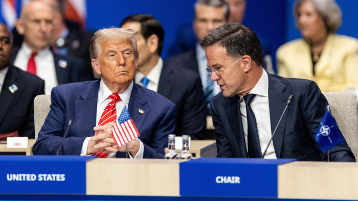 Vita a NATO öt százalékáról: renitensek és mintadiákok