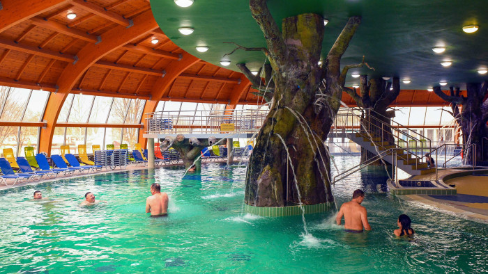 Magyarországi gyógyfürdőkről született fontos döntés