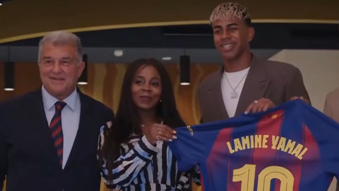 Gigaszerződés a Barcelona ajándéka a 18 éves Lamine Yamalnak