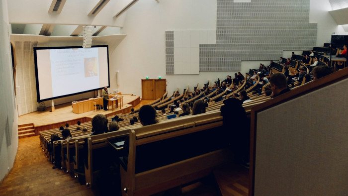 Emelkedik a Roma Tanulmányi Ösztöndíj
