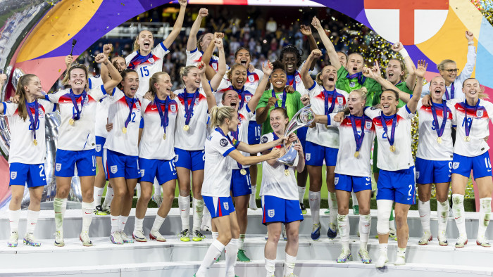 Extra munkaszüneti napot akarnak Angliában a női válogatott történelmi Eb-címvédése után