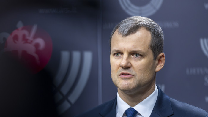 Csúnya botrány, lemondott a litván miniszterelnök