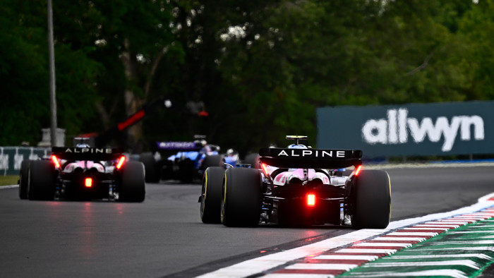 Jókora baleset történt a Hungaroringen, kórházba került a pilóta – képek