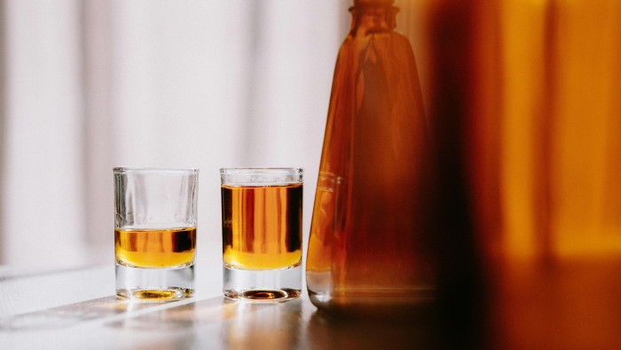 Ölt a pancsolt házi szesz