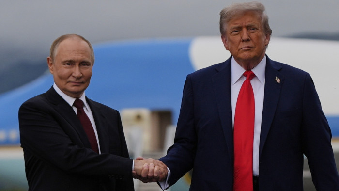 Erről egyeztetett telefonon Vlagyimir Putyin és Donald Trump