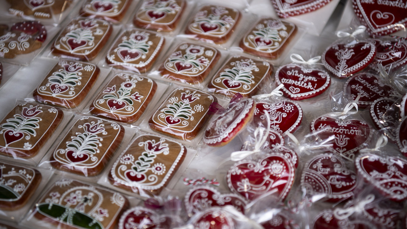 Mézeskalácsok a Mesterségek ünnepén, a Szent István-napi rendezvénysorozat eseményén a budai Várban 2025. augusztus 17-én.