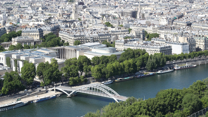 Őrizetbe vettek egy gyanúsítottat a Szajnában talált holttestek ügyében