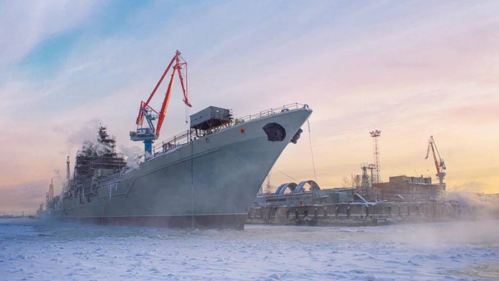 Újra hadrendben a gigantikus orosz nukleáris hadihajó – de mit érhet el vele Moszkva?