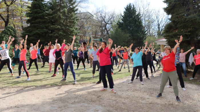 Öngyógyításba kezdtek a magyar kórházak