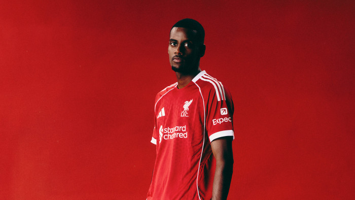 Végleges: új csatára van a Liverpoolnak