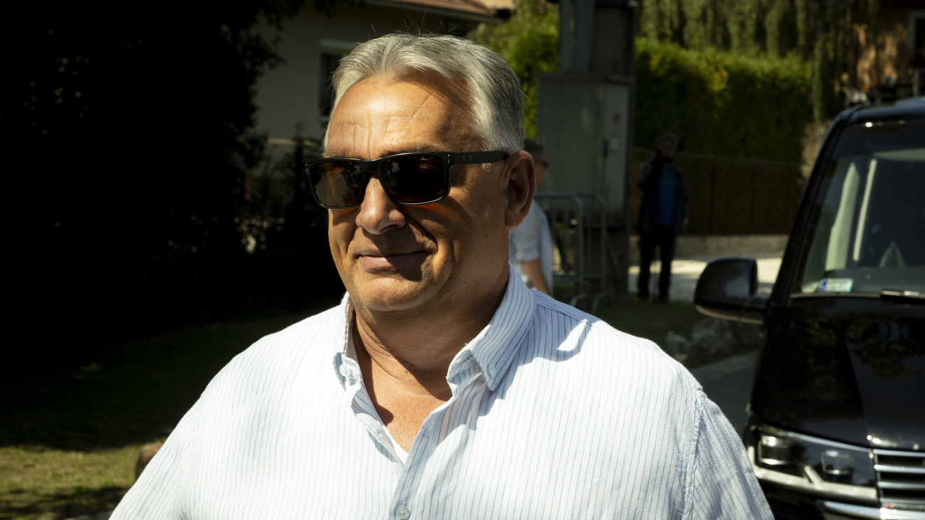 Orbán Viktor: kinek a kakaskodás, kinek a béke