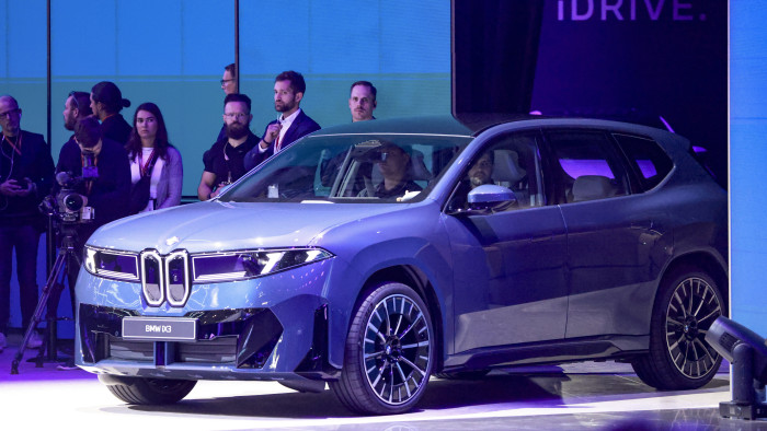 Elektromos vagy belső égésű? Egy friss tanulmány érdekesen érvel