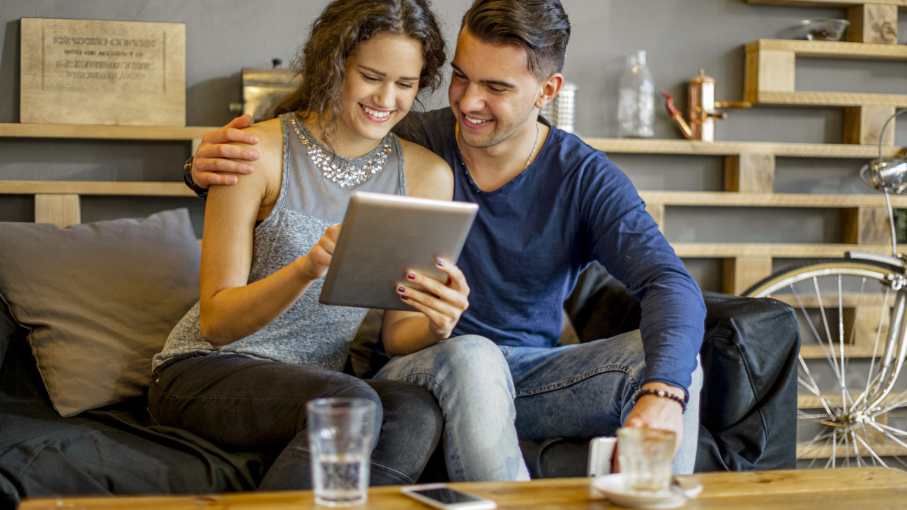 Spending time at coffee shop