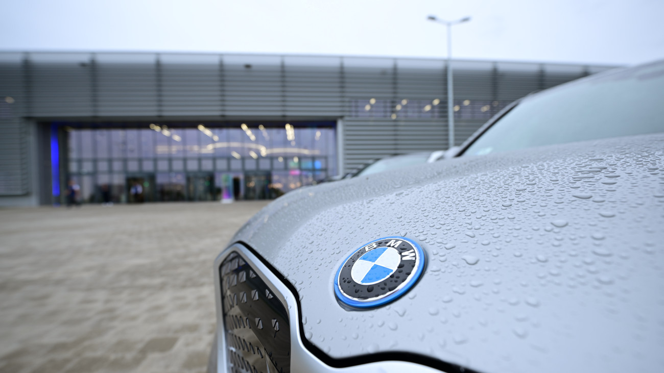 A BMW Group debreceni gyára a hivatalos megnyitó napján, 2025. szeptember 26-án.