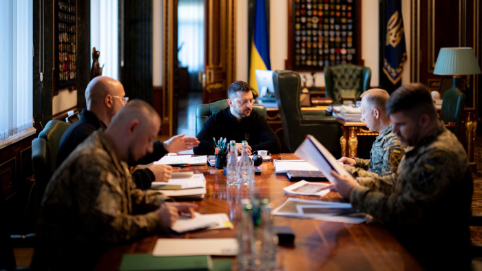 Az ukrán elnök szerint valószínűleg magyar légtérsértések történtek az ukrán határon