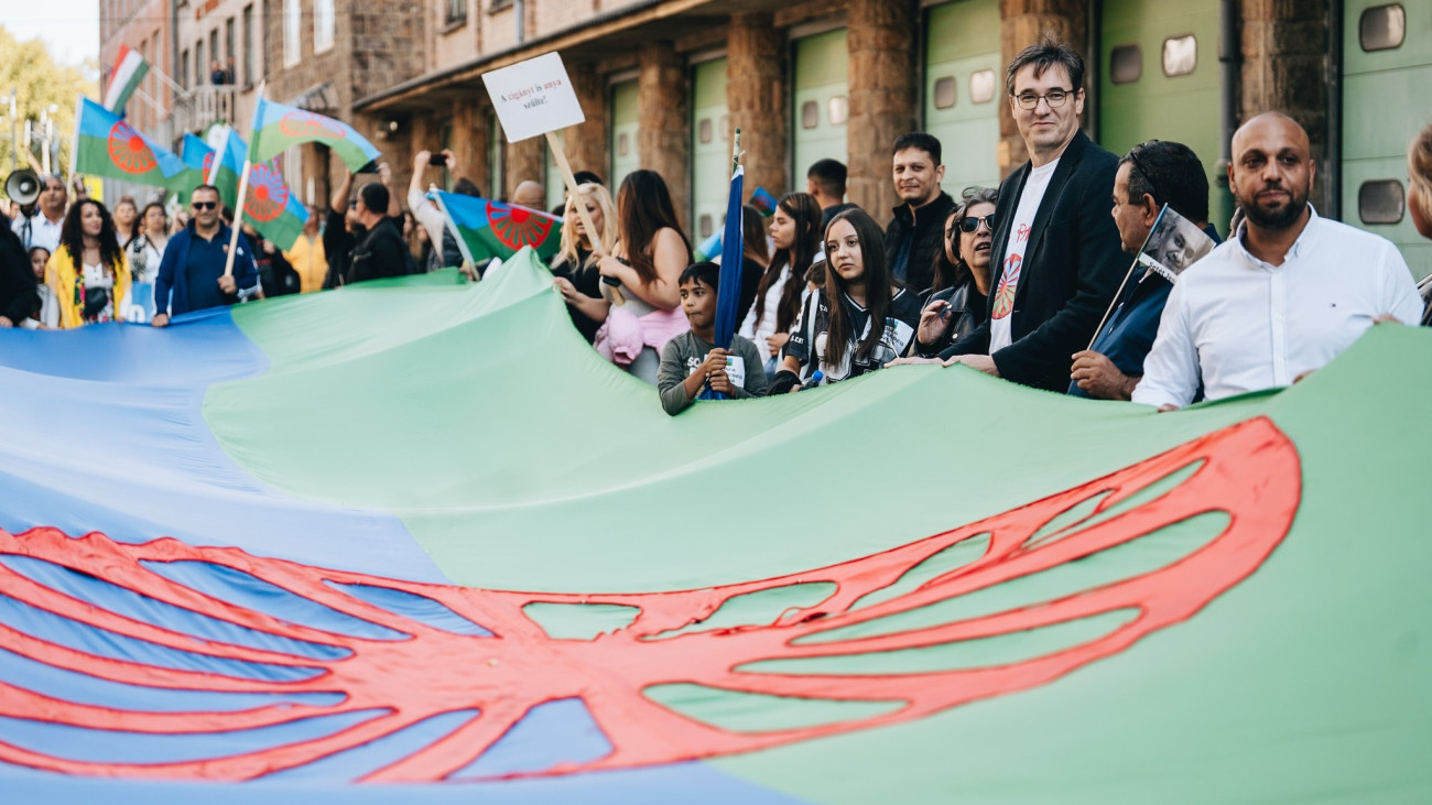 Karácsony Gergely: vonják vissza az önazonossági törvényt!