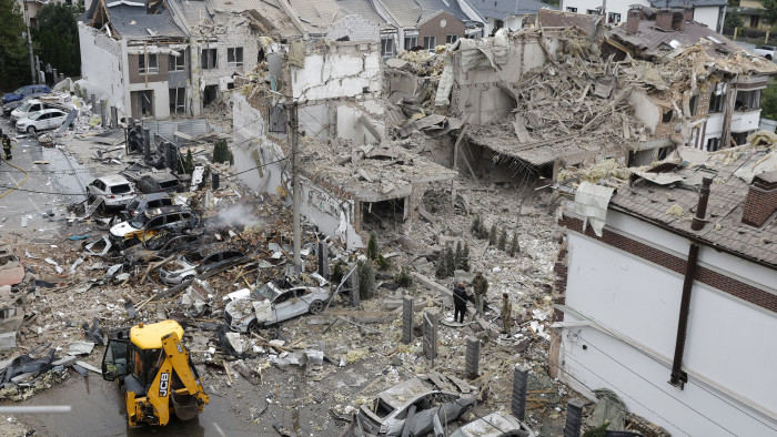 Zelenszkij szerint a Kreml is célpont – nem maradt el az orosz válasz