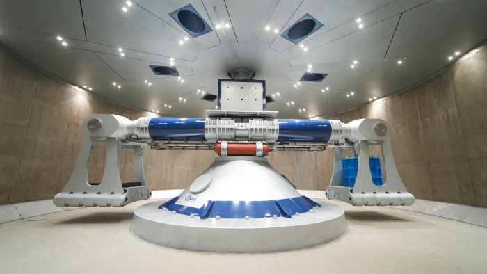 Fantasztikus dolgot építettek a kínaiak a föld alá – videó