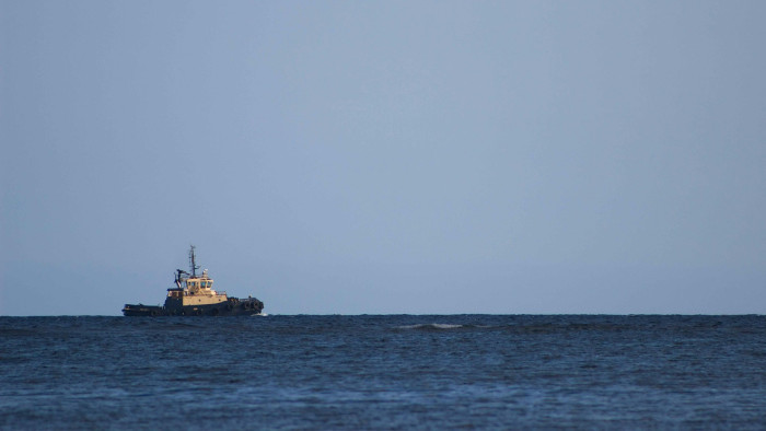 Izrael eltérített közel két tucat segélyhajót, kiutasítja a velük érkező hírességeket