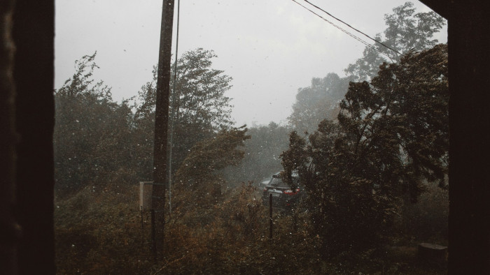 Sem Istent, sem embert nem ismert a romániai vihar