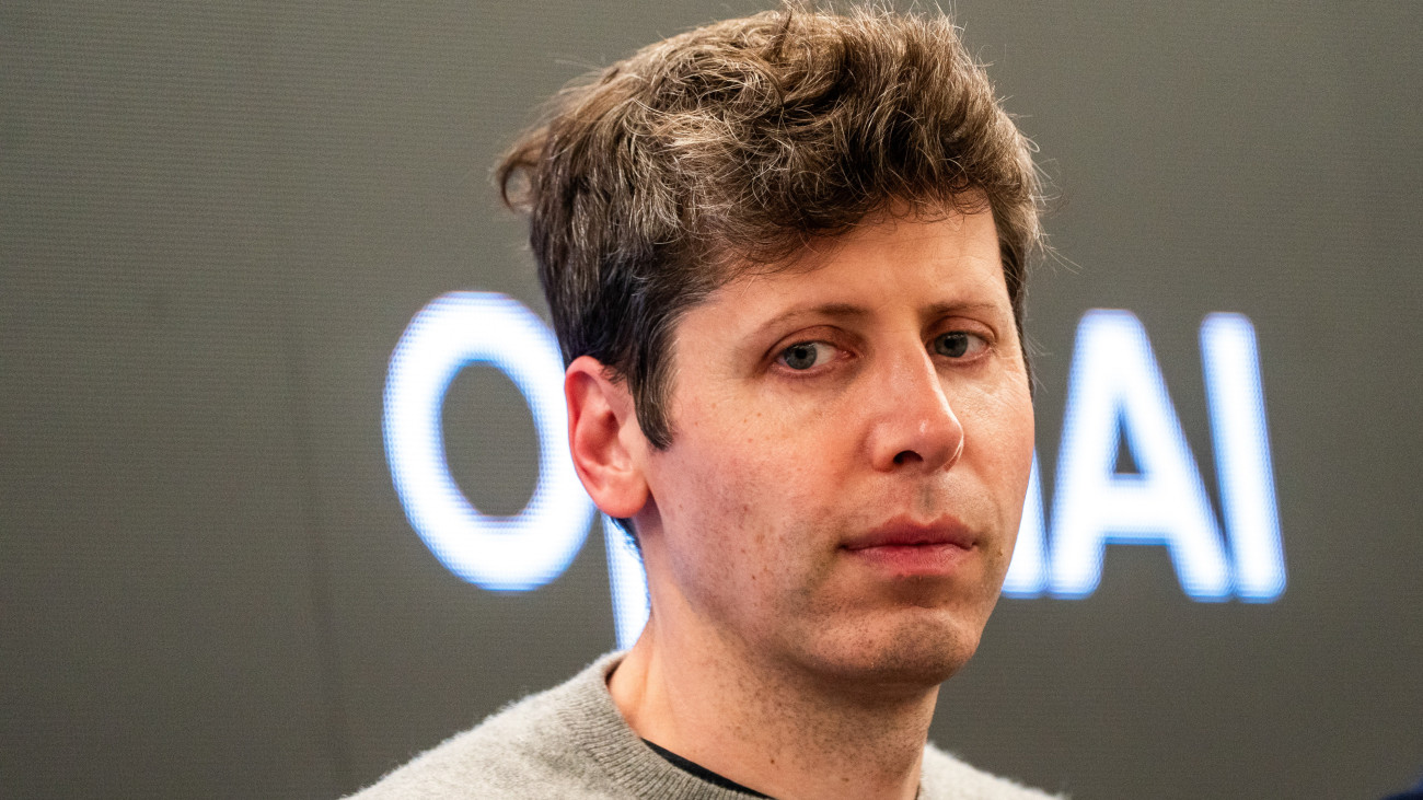 Sam Altman, chief executive officer of OpenAI Inc., during a media tour of the Stargate AI data center in Abilene, Texas, US, on Tuesday, Sept. 23, 2025. Stargate is a collaboration of OpenAI, Oracle and SoftBank, with promotional support from President Donald Trump, to build data centers and other infrastructure for artificial intelligence throughout the US. Photographer: Kyle Grillot/Bloomberg via Getty Images